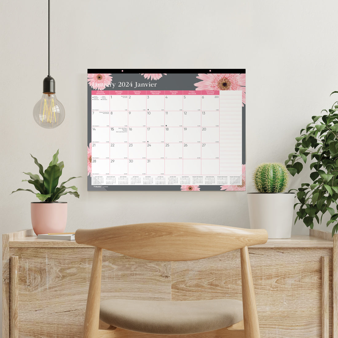 Pink Ribbon Monthly Desk Pad 2024, Bilingual, Pink Daisy Design<br>*2024 Edition now sold out