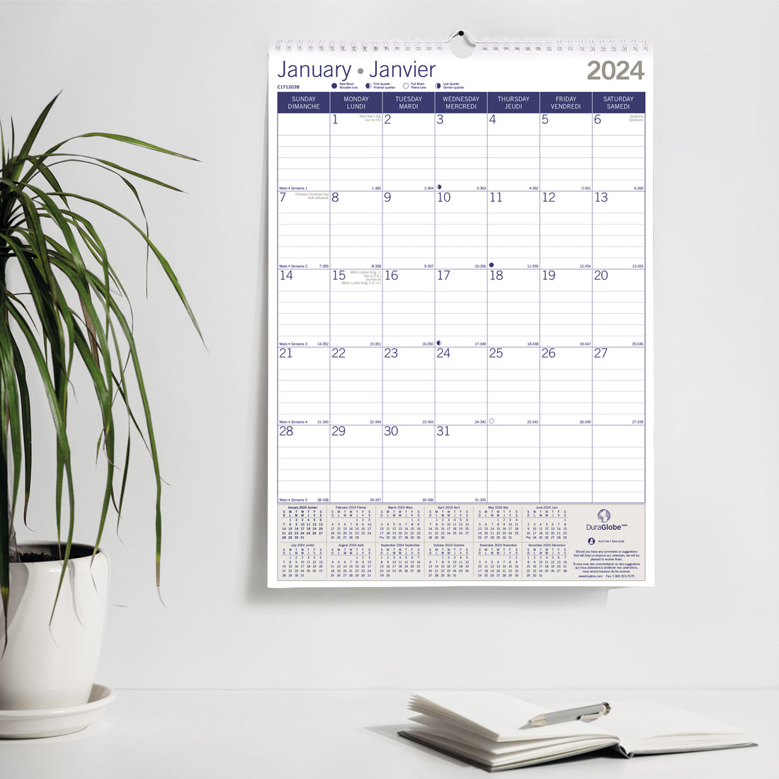 DuraGlobe™ Monthly Wall Calendar 2024, Bilingual - C171203B