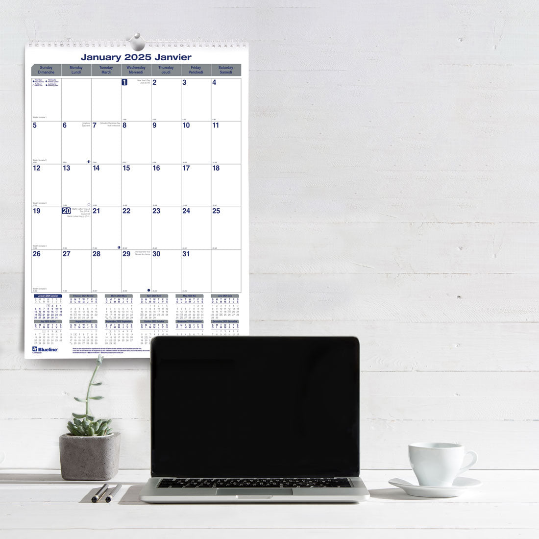 Net Zero Carbon™ Wall Calendar 2025, Bilingual, C171303B